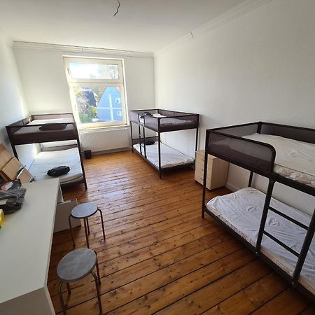 Kleines Zimmer Fuer Bis Zu 6 Personen Ессен Екстер'єр фото